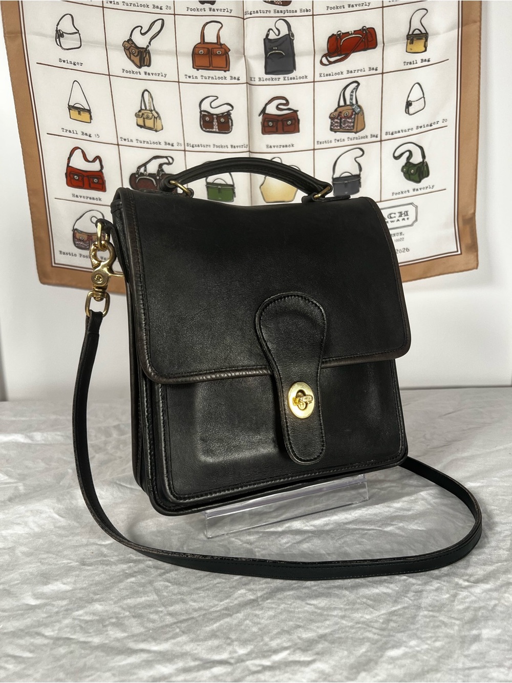 Vintage Coach Midnight Blue Leather Station Bag